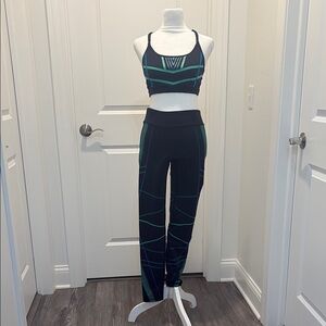Stylish Black and Green Activewear Set